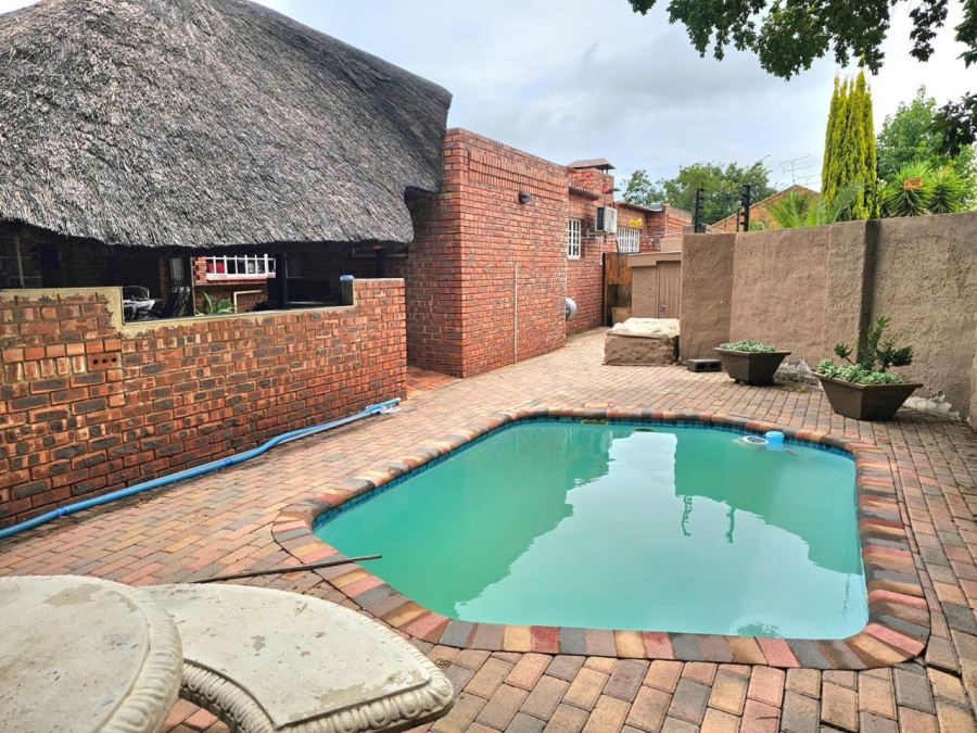 To Let 3 Bedroom Property for Rent in Seemeeupark Free State
